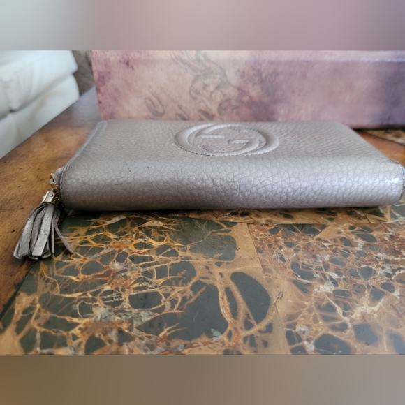 Gucci Soho zip around long wallet - Picture 6 of 11